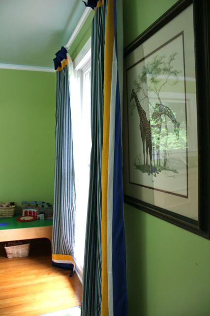 boy curtains side view | whipstitch