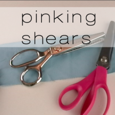 pinking shears button