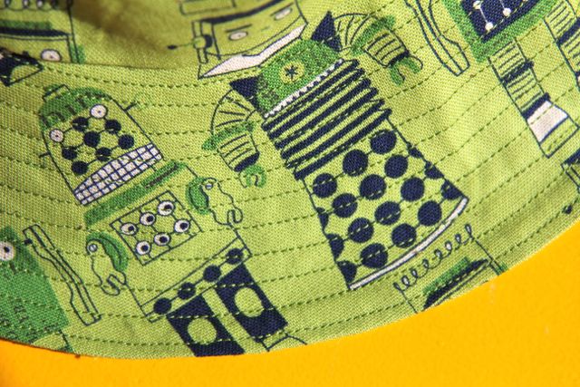 little things to sew bucket hats topstitching