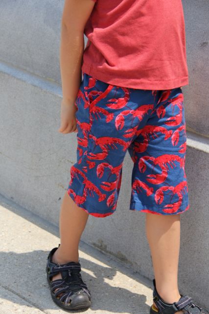 lobster boy shorts with slant pockets