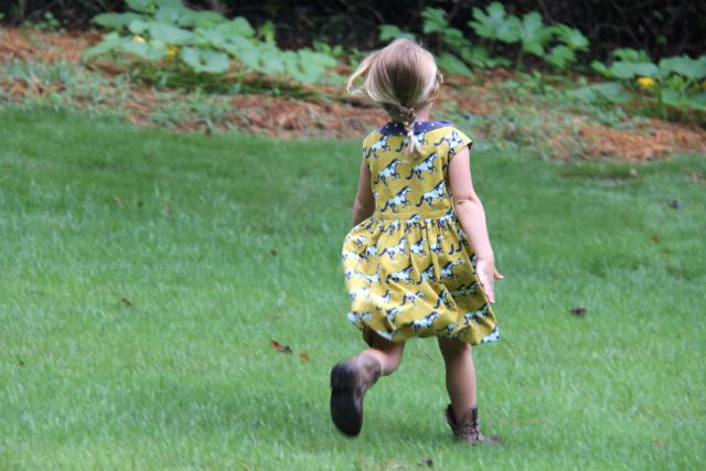 Flip Flop Dress with Peter Pan collar and cap sleeves