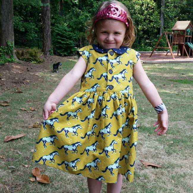 The Flip Flop Dress: Peter Pan collar with cap sleeves