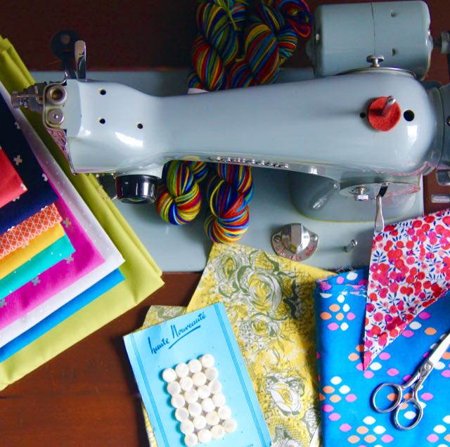 What Should I Look For When Buying a Sewing Machine? A Guide to Selecting  the Right Machine for You — Blog